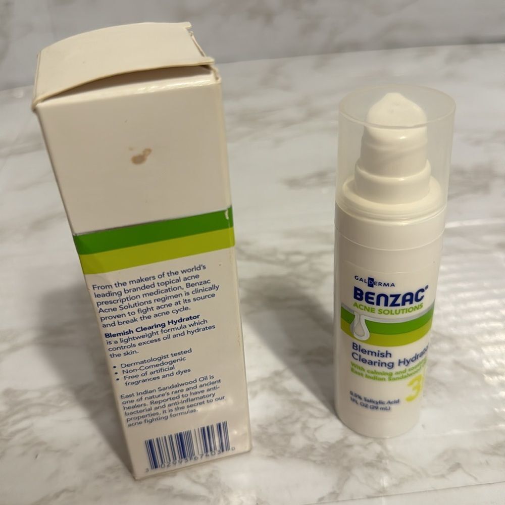 Benzac acne solutions blemish clearing hydrator step 3 - Picture 4 of 6